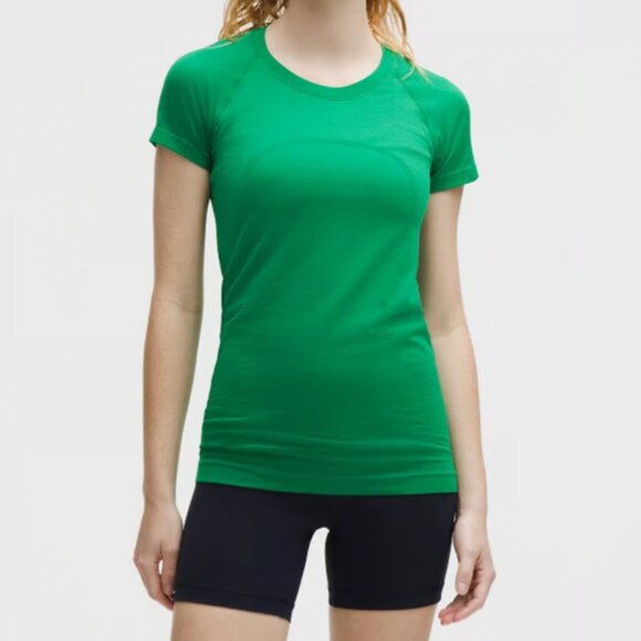 NWT Lululemon Swiftly Tech Short Sleeve 2.0, Sz 6, Raceway Green - Picture 1 of 5
